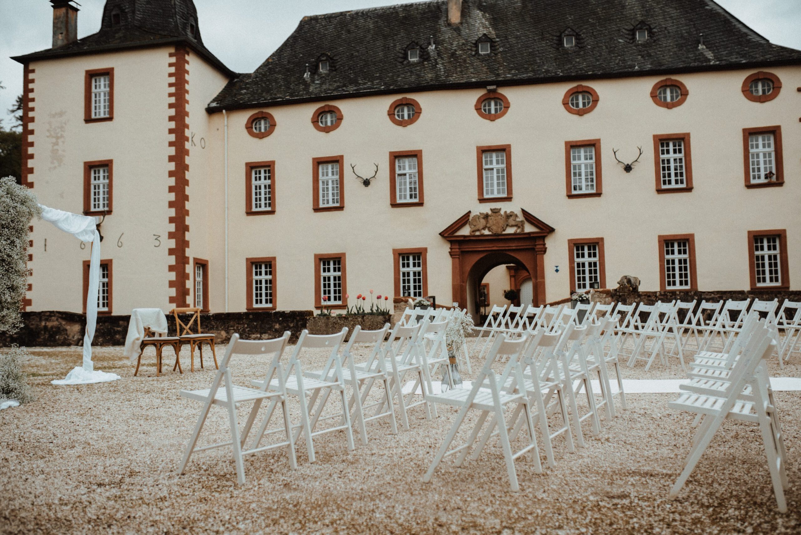 Bild Willkommen auf Schloss Föhren