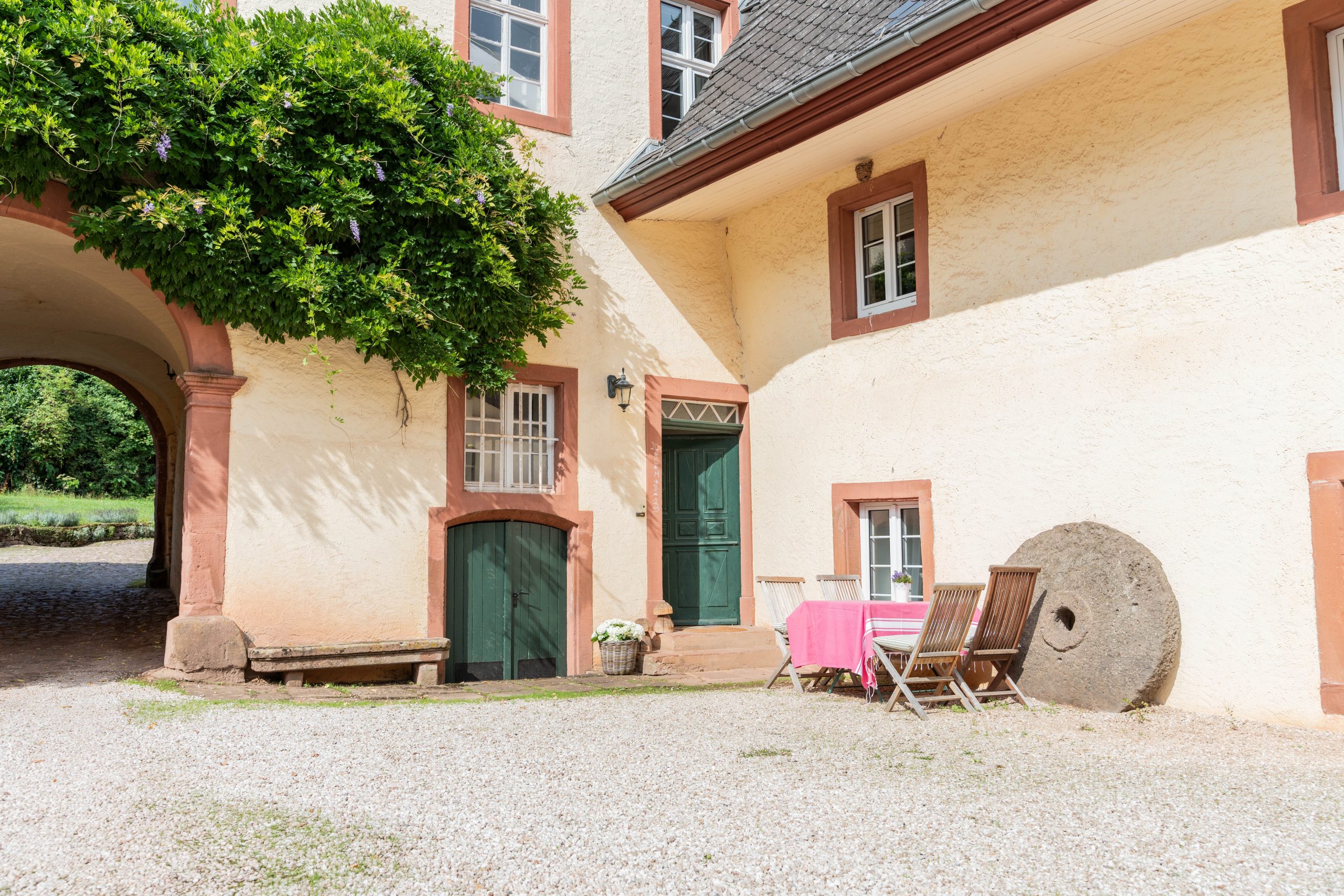 Bild Willkommen auf Schloss Föhren
